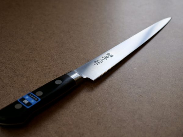 KANEMOTO JAPANESE CARBON STEEL GYUTO - Image 2
